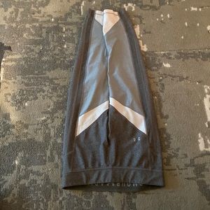 Under armpit capri leggings